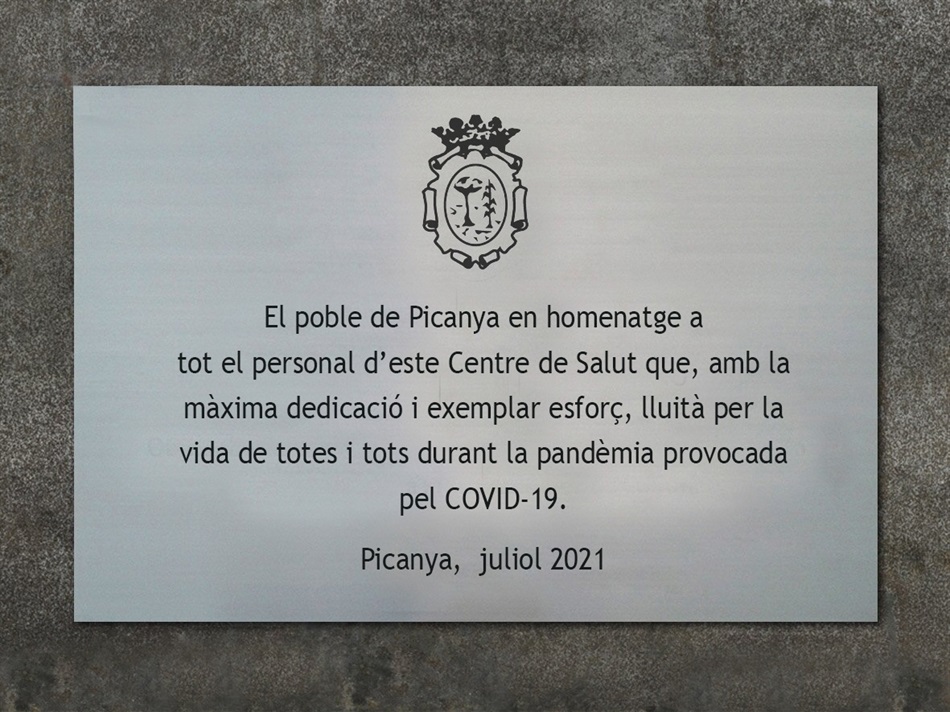 Placa_homenatge_centre_salut