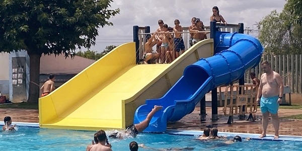 Nou tobogan per a les piscines lúdiques 