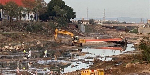 La Conselleria d'Infraestructures treballa per a posar al fi als abocaments de fecals sobre el barranc